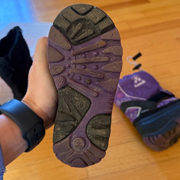 Kamik Girls Snow Boots Sz 9 - Picture 2 of 2